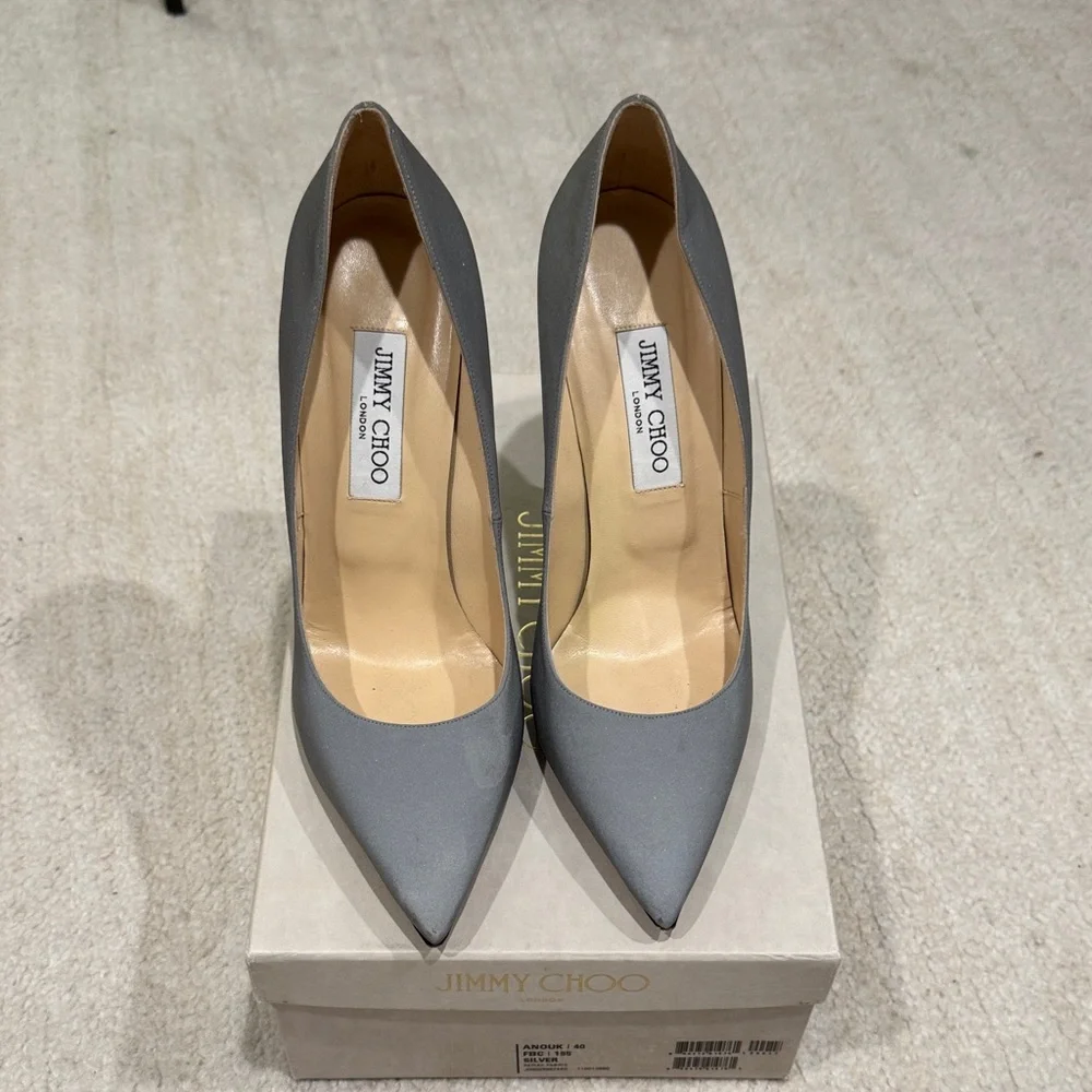 Jimmy Choo Anouk reflective Silver Heels - Picture 1 of 11